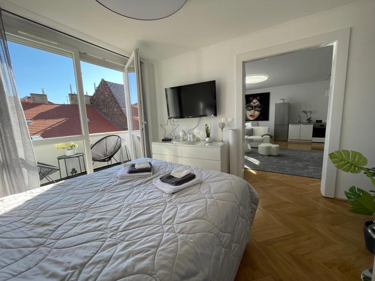 Budacastle Panoramic Luxurious Family Apt, Free Parking Included Budapest Exterior foto